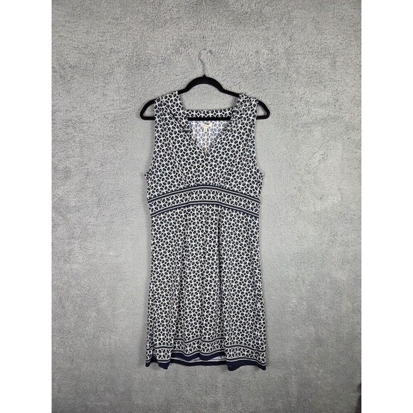 Max Studio Dresses & Skirts - Max Studio Dress Sz XL Knee Length Geometric Print Babydoll Coquette Blue White